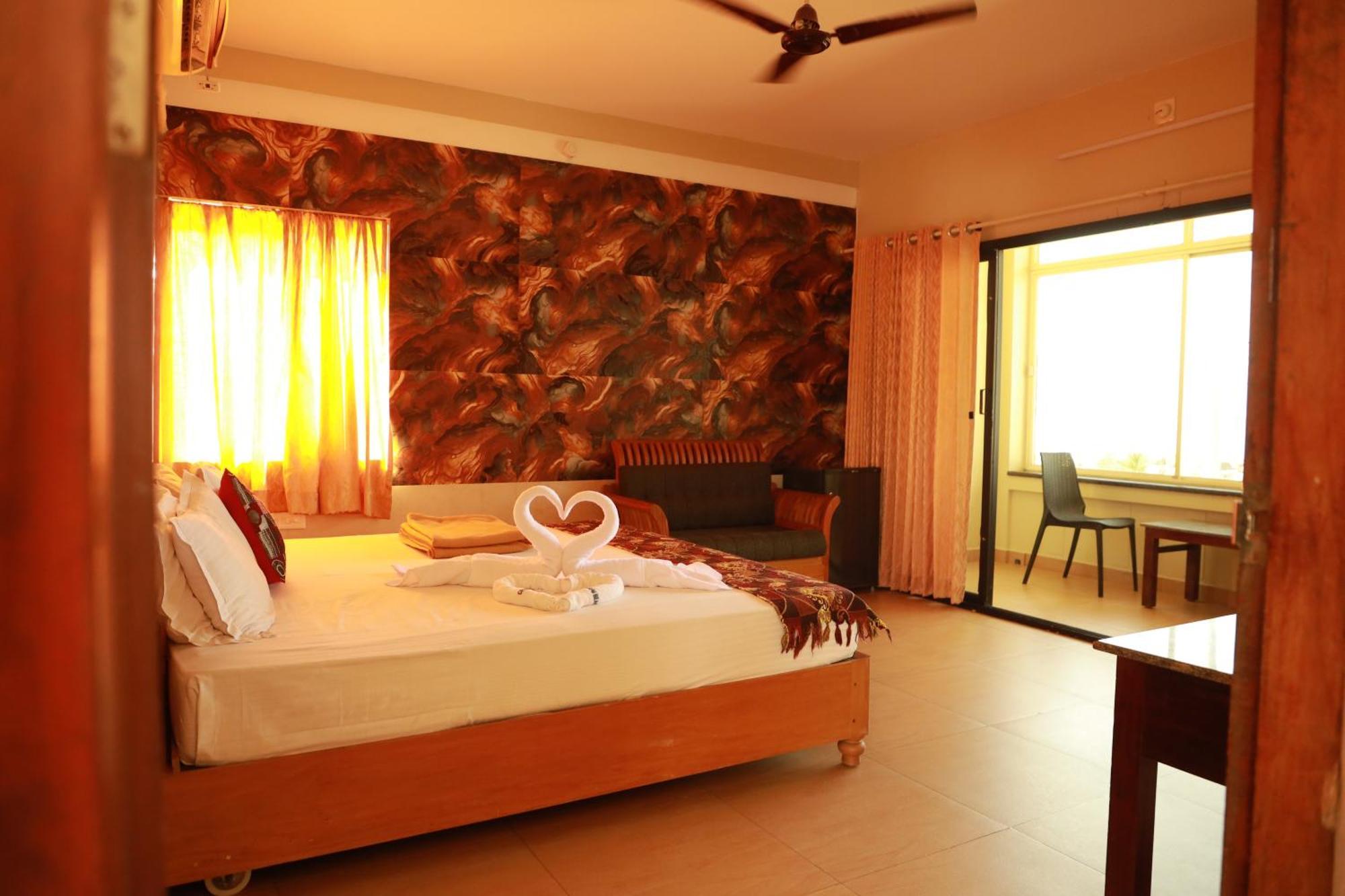 Cherai Beach Palace Exterior foto
