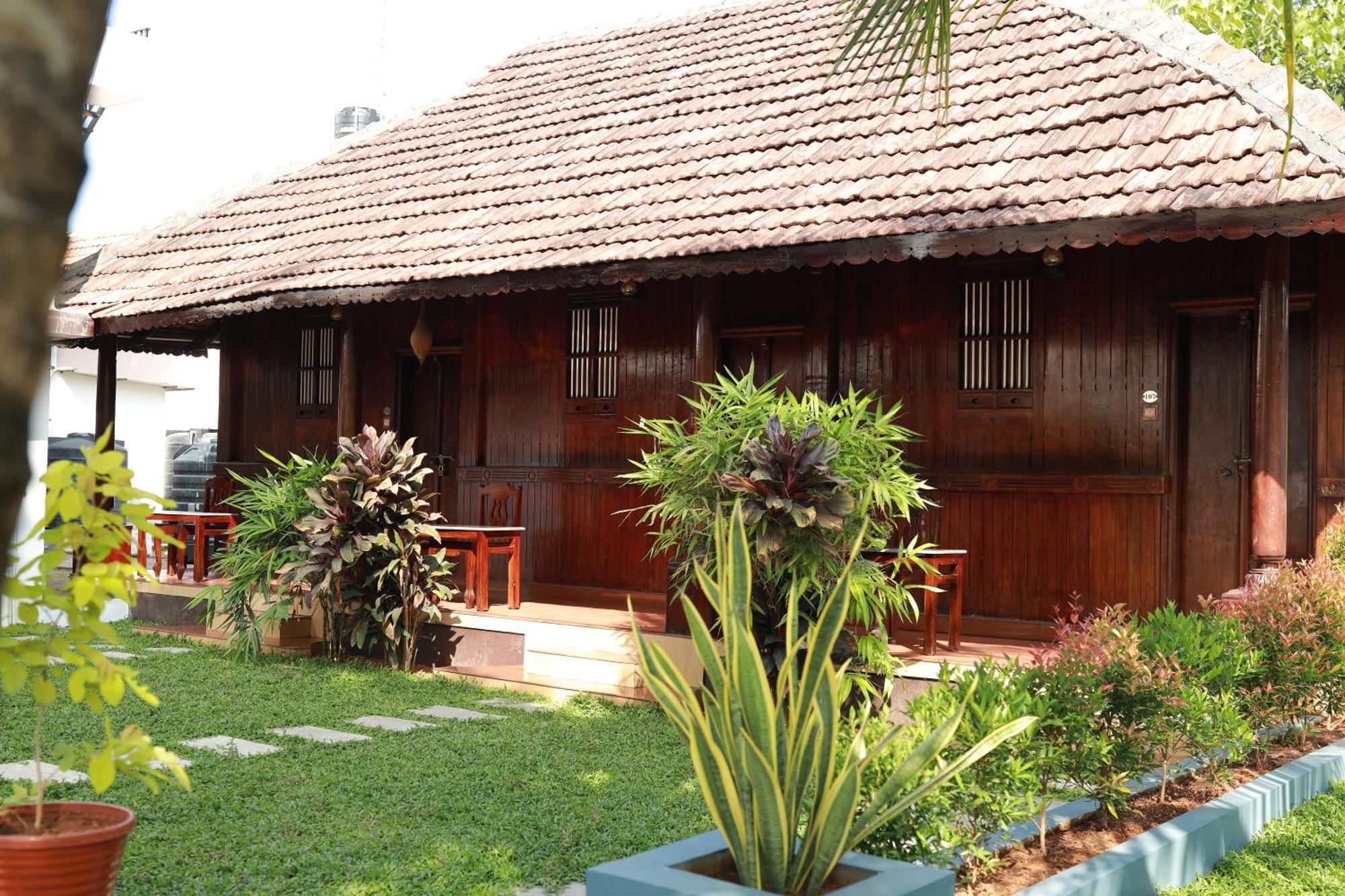 Cherai Beach Palace Exterior foto